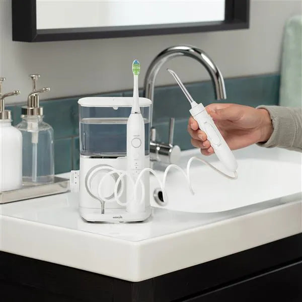 Waterpik Complete Care CC-04 burnos irigatorius su elektriniu šepetėliu
